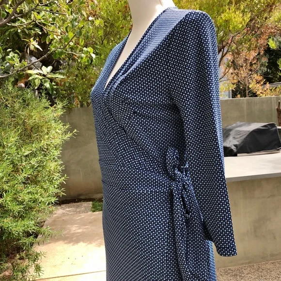 Isaac Mizrahi for Target Blue Print Wrap Dress, size M - Picture 4 of 15